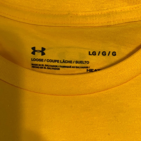 NWT Under Armour loose fit heat gear tee-shirt - Picture 3 of 5